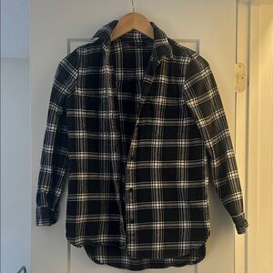 Madewell Black and White Plaid Button Down Shirt